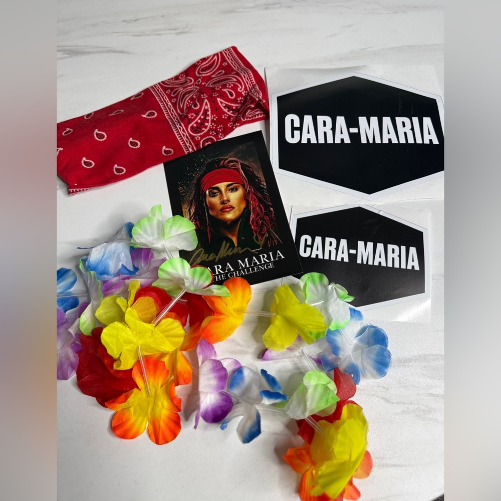Make an offer. FULL outfit and props. 99tobeat cara maria - Picture 3 of 17